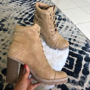 GUESS ~ Tan Lace Up Booties